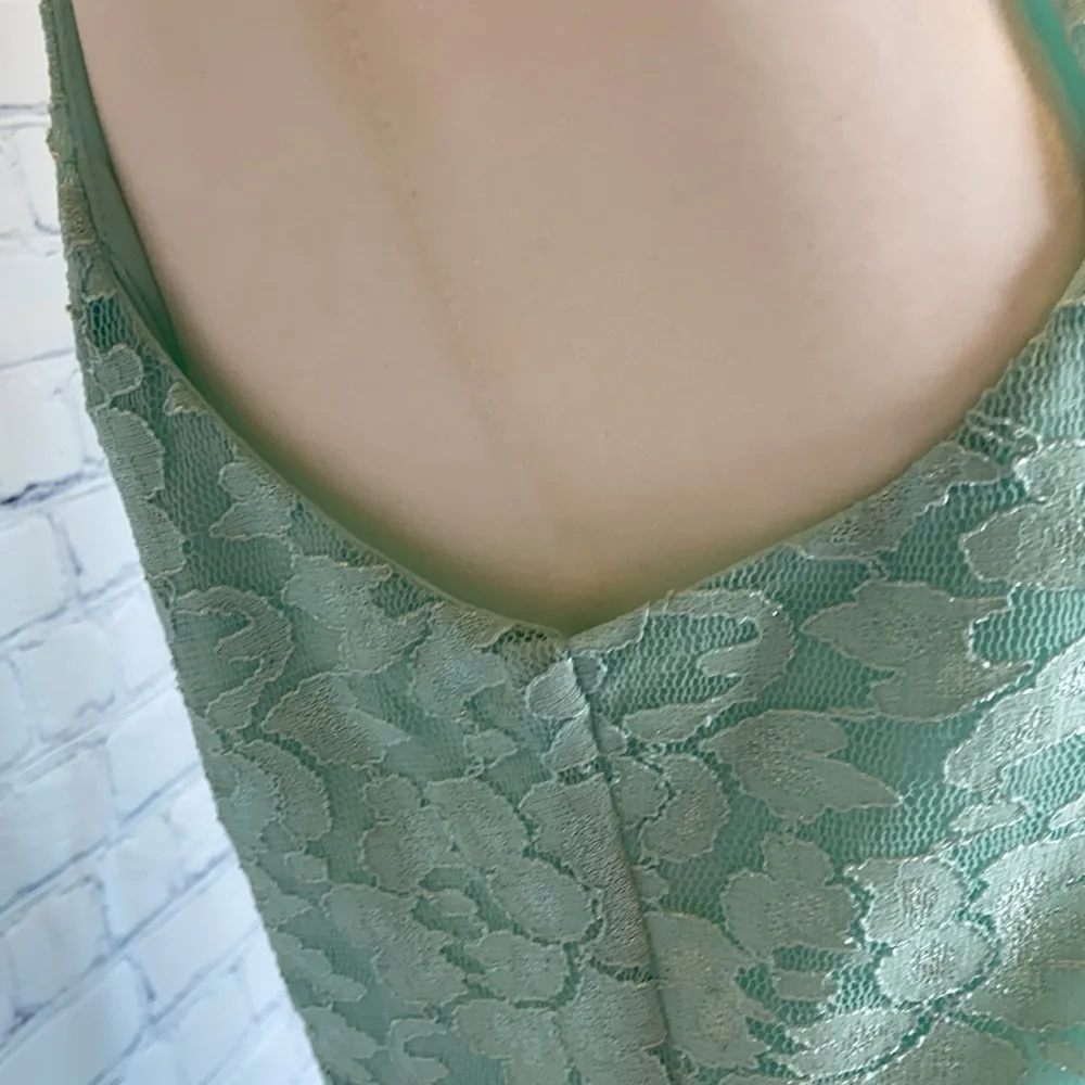 Speechless Lace Green Dress - Picture 6 of 7